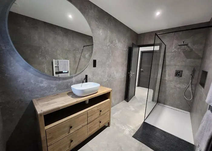 Percee Semesterbostad *